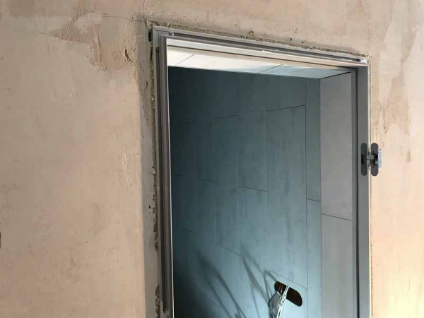 Особенности покупки и монтажа дверей скрытого монтажа под покраску Особенности покупки и монтажа дверей скрытого монтажа под покраску