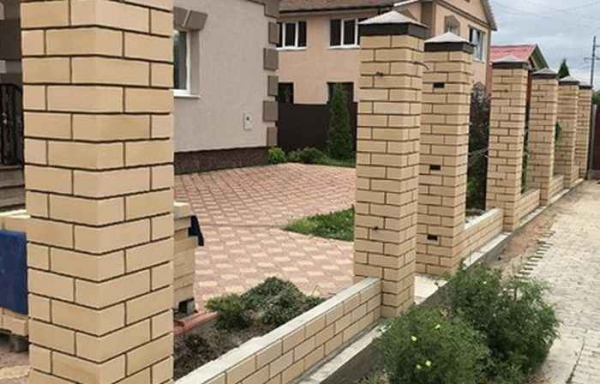 Виды столбов для забора Виды столбов для забора