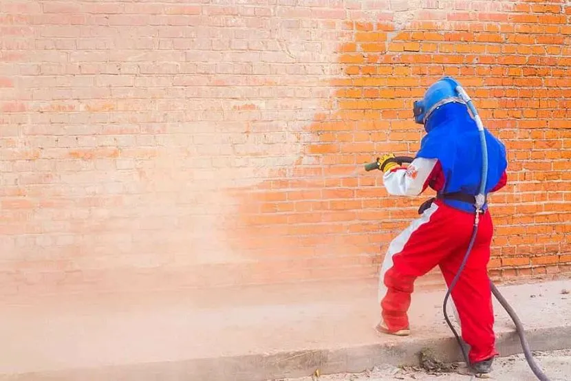 Аппарат пескоструйный: быстрая и эффективная абразивная обработка
