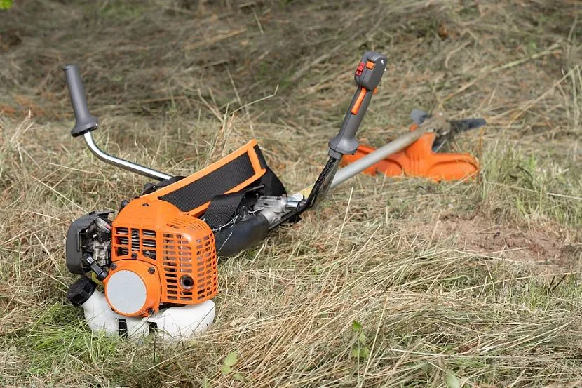 Как правильно настроить карбюратор STIHL для оптимальной работы инструмента Как правильно настроить карбюратор STIHL для оптимальной работы инструмента