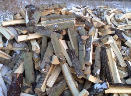 Чистка дымоходов печей и каминов от сажи: лучшие средства и методы избавления от сажи в трубе Чистка дымоходов печей и каминов от сажи: лучшие средства и методы избавления от сажи в трубе