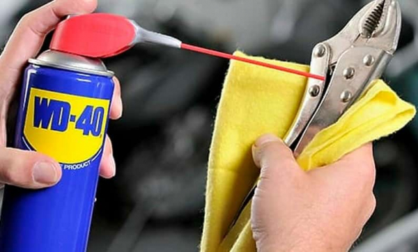 Как сделать WD-40 в домашних условиях Как сделать WD-40 в домашних условиях