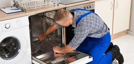 Обзор посудомоечной машины 45 см Midea MFD45S100W: богатый функционал китаянки Обзор посудомоечной машины 45 см Midea MFD45S100W: богатый функционал китаянки