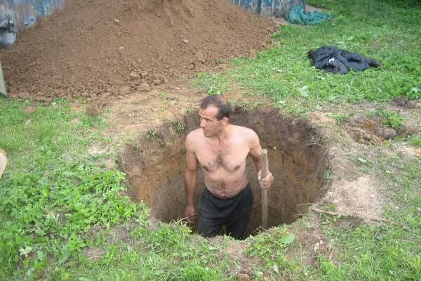 Водоснабжение загородного дома из колодца: специфика обеспечения частных домов колодезной водой Водоснабжение загородного дома из колодца: специфика обеспечения частных домов колодезной водой