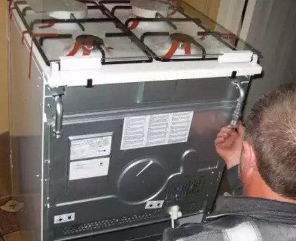 Подключение газовой плиты своими руками: как пошагово установить газовую плиту в квартире Подключение газовой плиты своими руками: как пошагово установить газовую плиту в квартире