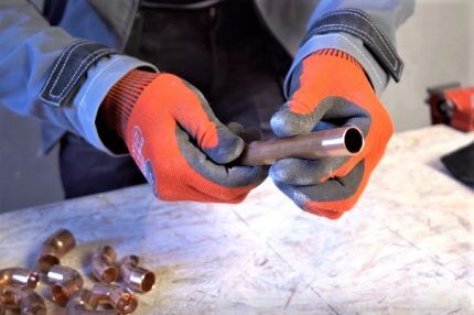 Пайка медных трубок газовой горелкой: полезные советы и этапы самостоятельной пайки Пайка медных трубок газовой горелкой: полезные советы и этапы самостоятельной пайки